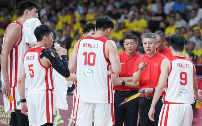 塞维利亚跟队:塞维利亚、阿拉维斯有意萨拉戈萨,需评估其膝伤