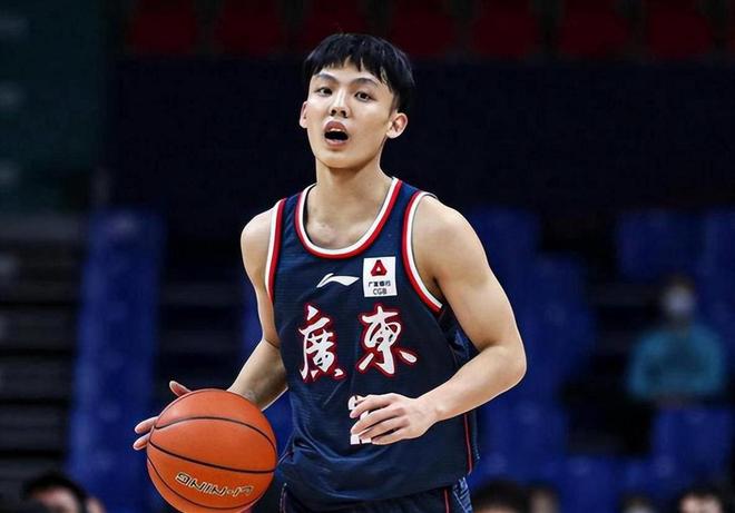 丁彦雨航祝贺布伦森夺冠,9年前两人曾是队友,此前有过互动