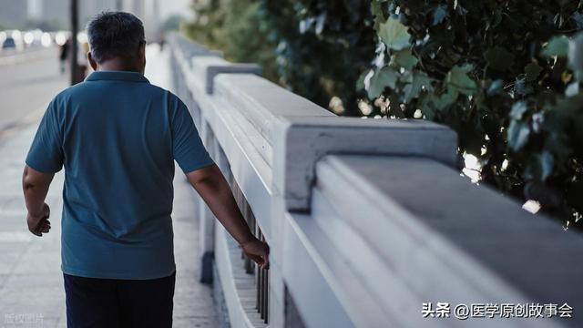官方:大连英博签下依米然、胡明宇,两人将加入B队征战中乙