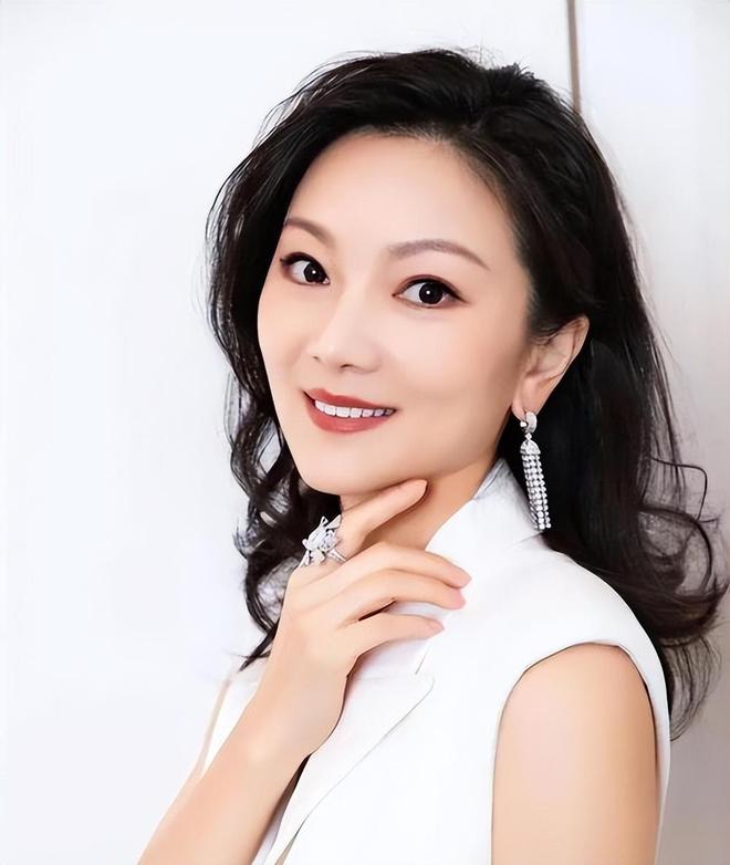 详解詹姆斯决定4发展：不会办发布会 或推迟至8月 热火成最合适下家