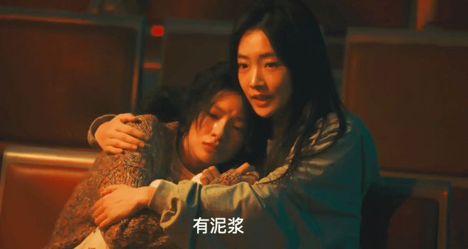 破船还没拖走,中菲爆发新冲突,菲方10分钟内2次动手,事态严重