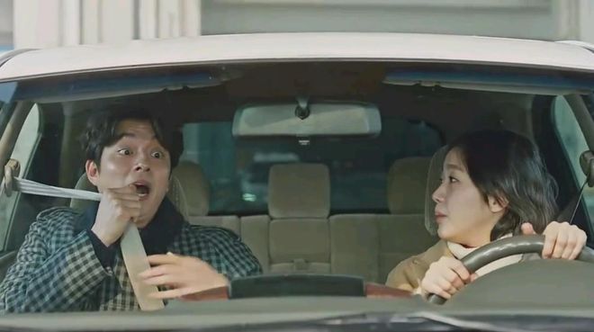 无处不在!特朗普抢镜世界杯颁奖典礼后,遭全网恶搞